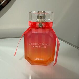 Victoria's Secret Bombshell Summer 3.4 oz nwob